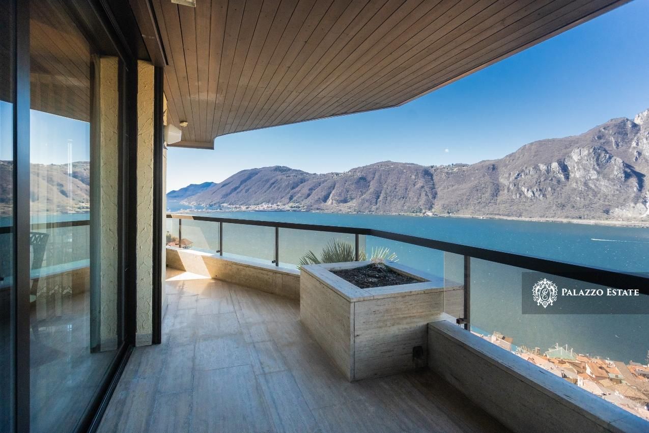 Дом в Кампионе-д'Италия, Италия, 100 м2 фото 1