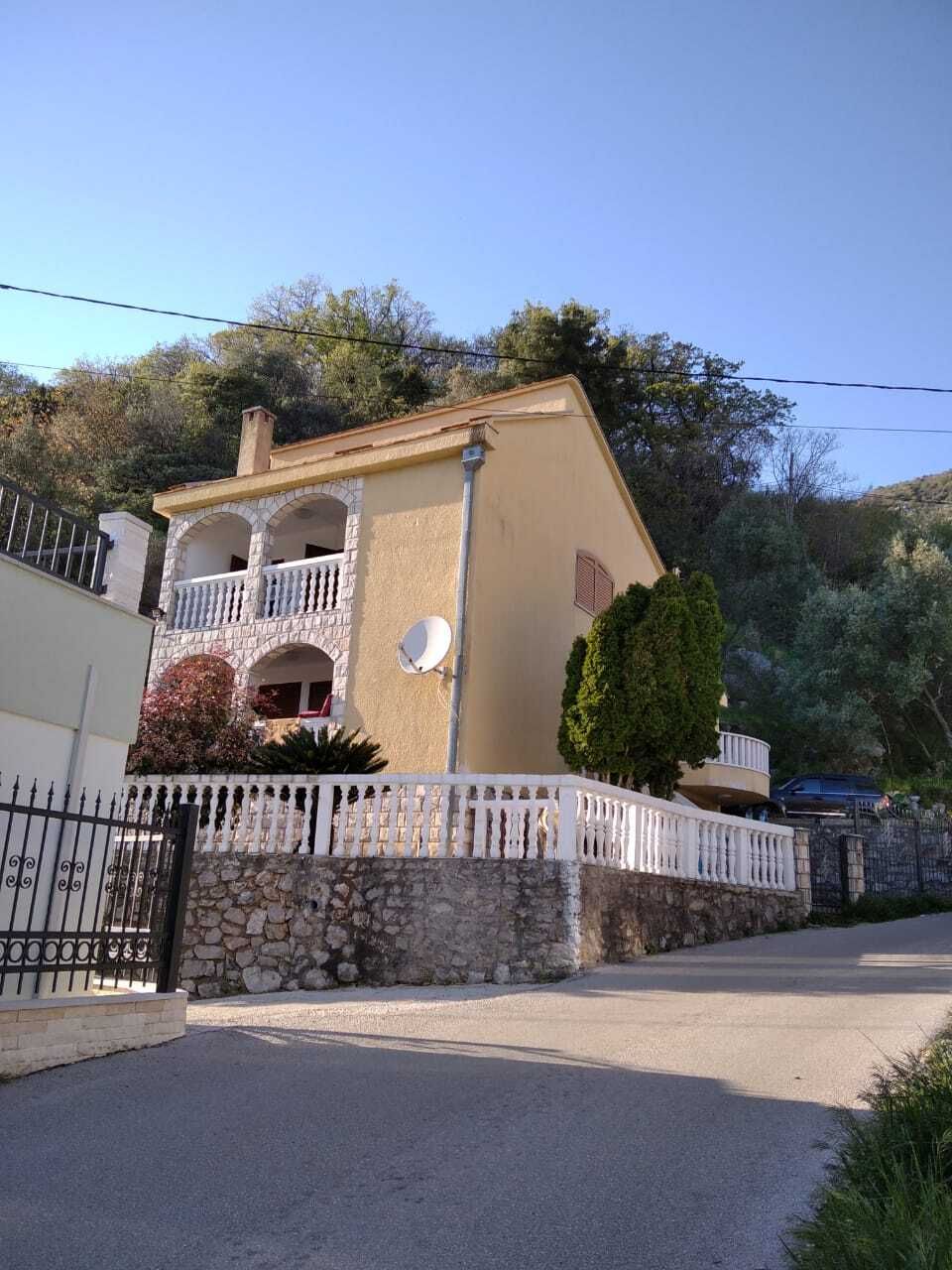 Дом в Будве, Черногория, 184 м2 фото 1