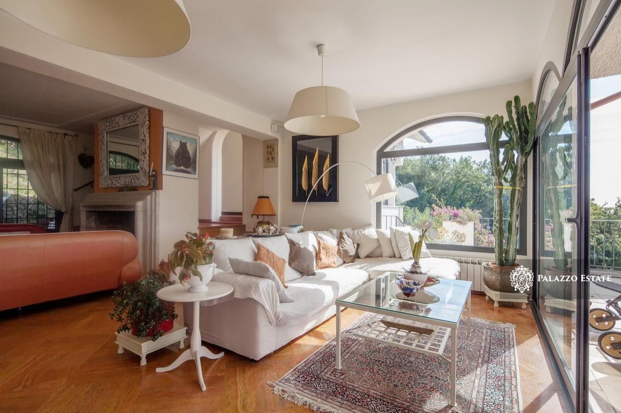 Вилла в Кастельнуово-Магре, Италия, 400 м2 фото 2
