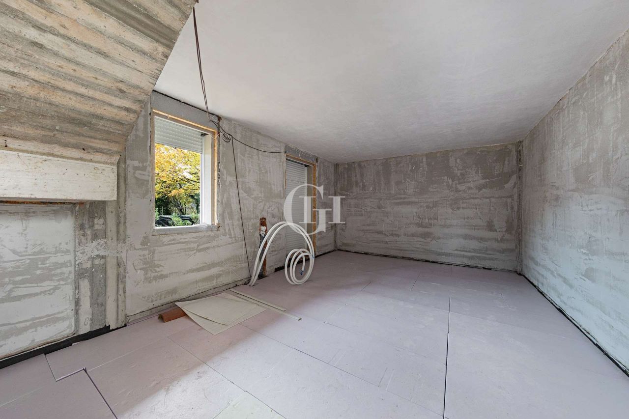 Вилла у озера Гарда, Италия, 141 м2 фото 2