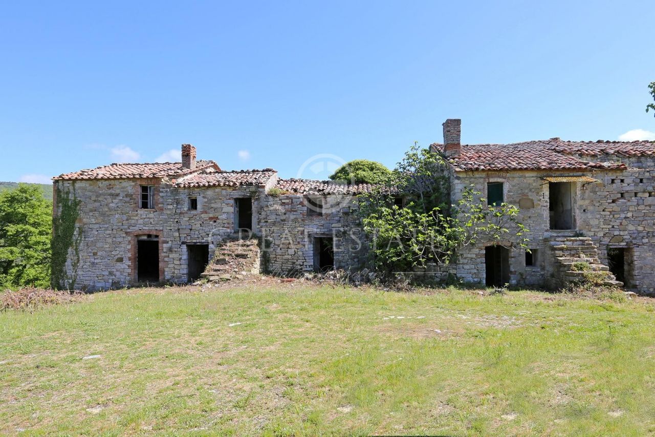 Дом в Монтегаббьоне, Италия, 1 400 м2 фото 4