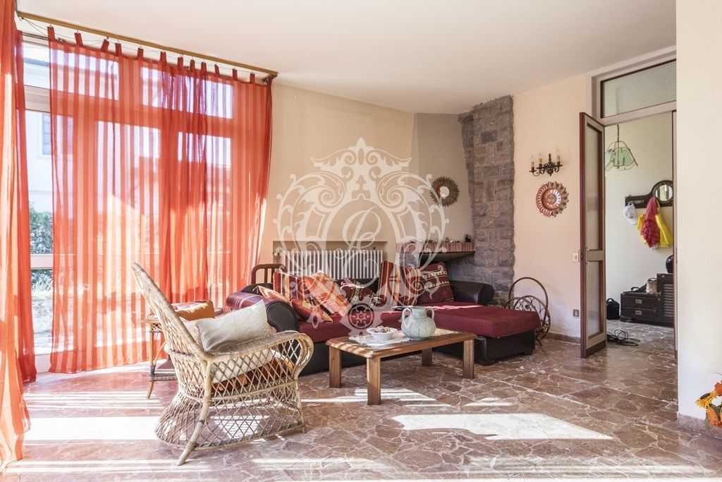 Вилла в Марина ди Пьетрасанта, Италия, 250 м2 фото 5