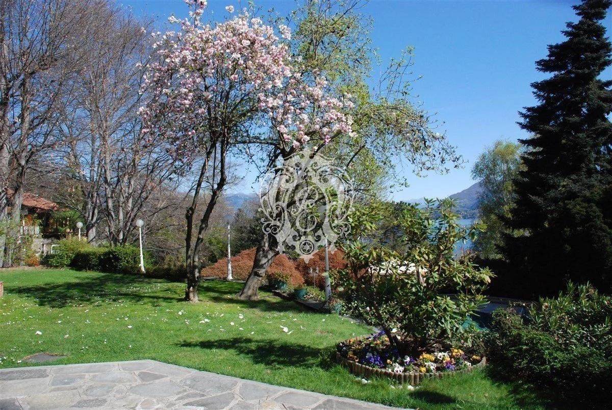 Вилла в Бельджирате, Италия, 720 м2 фото 3