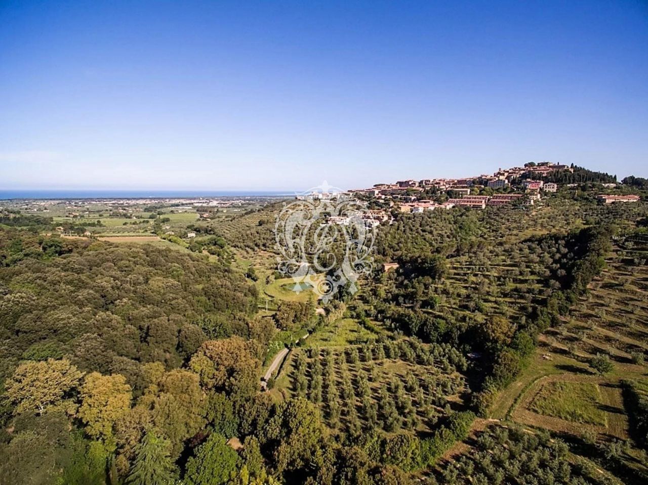 Дом в Кастаньето-Кардуччи, Италия, 650 м2 фото 5