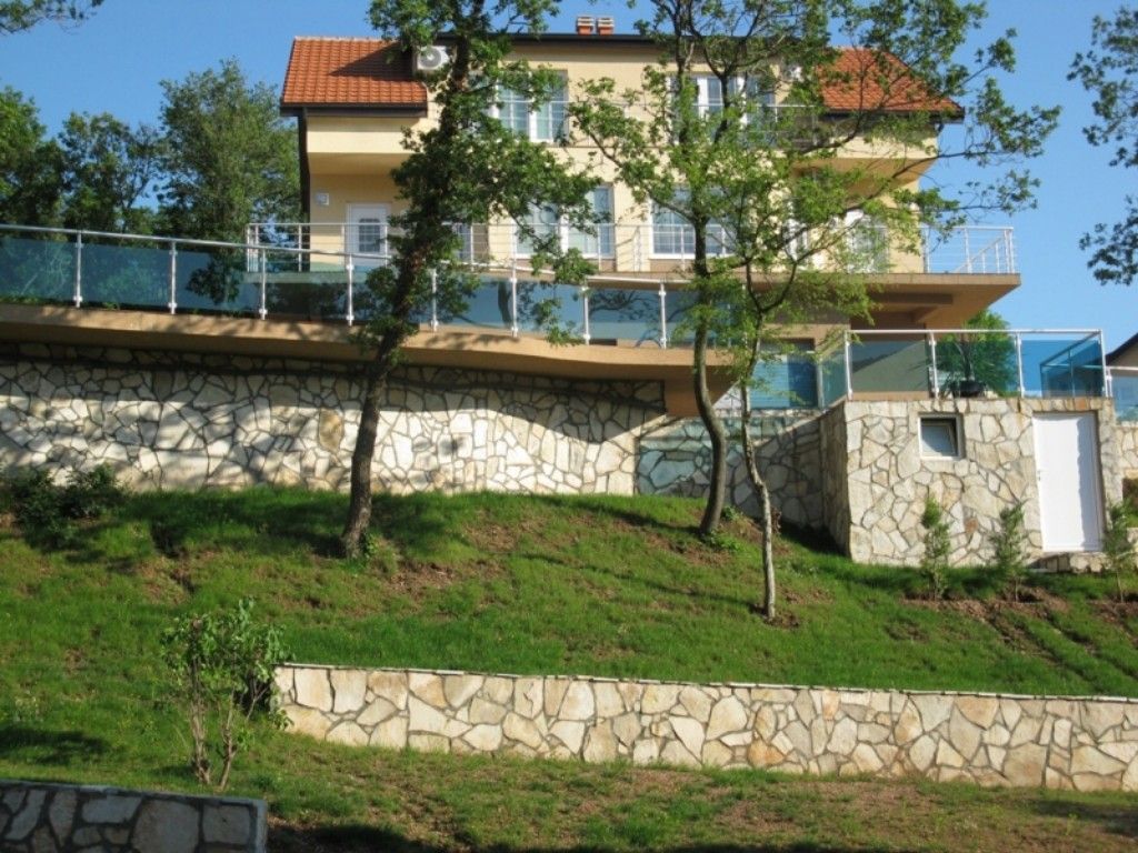 Апартаменты в Херцег-Нови, Черногория, 132 м2 фото 5