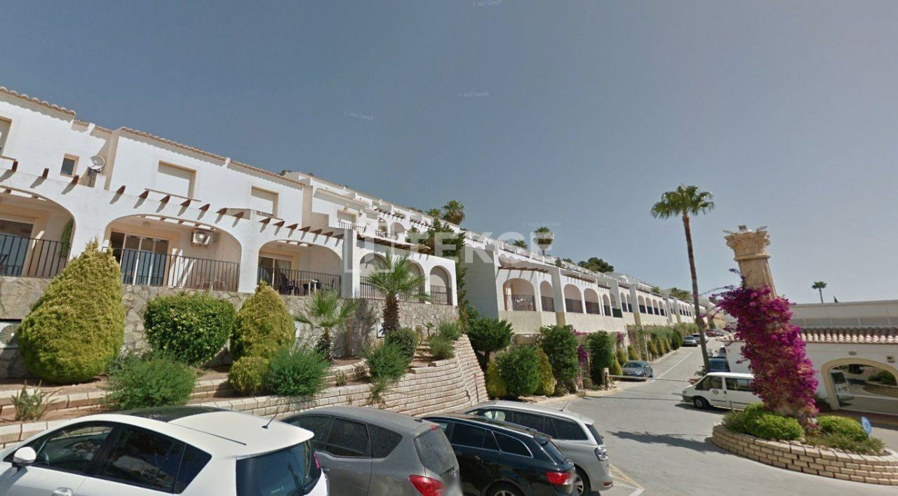 Апартаменты в Кальпе, Испания, 56 м2 фото 1