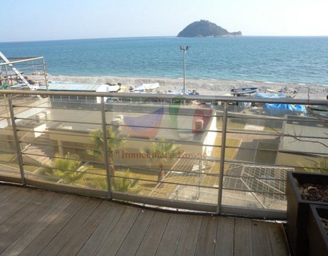 Апартаменты в Альбенге, Италия, 70 м2 фото 1