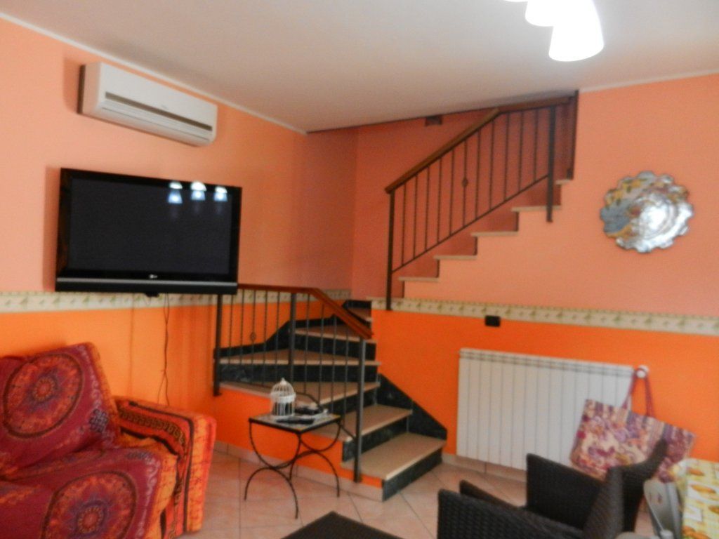 Вилла в Санта-Мария дель Чедро, Италия, 95 м2 фото 4