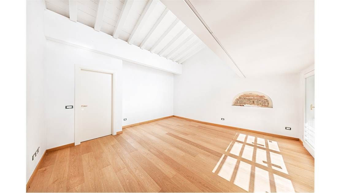 Пентхаус у озера Гарда, Италия, 175 м2 фото 5