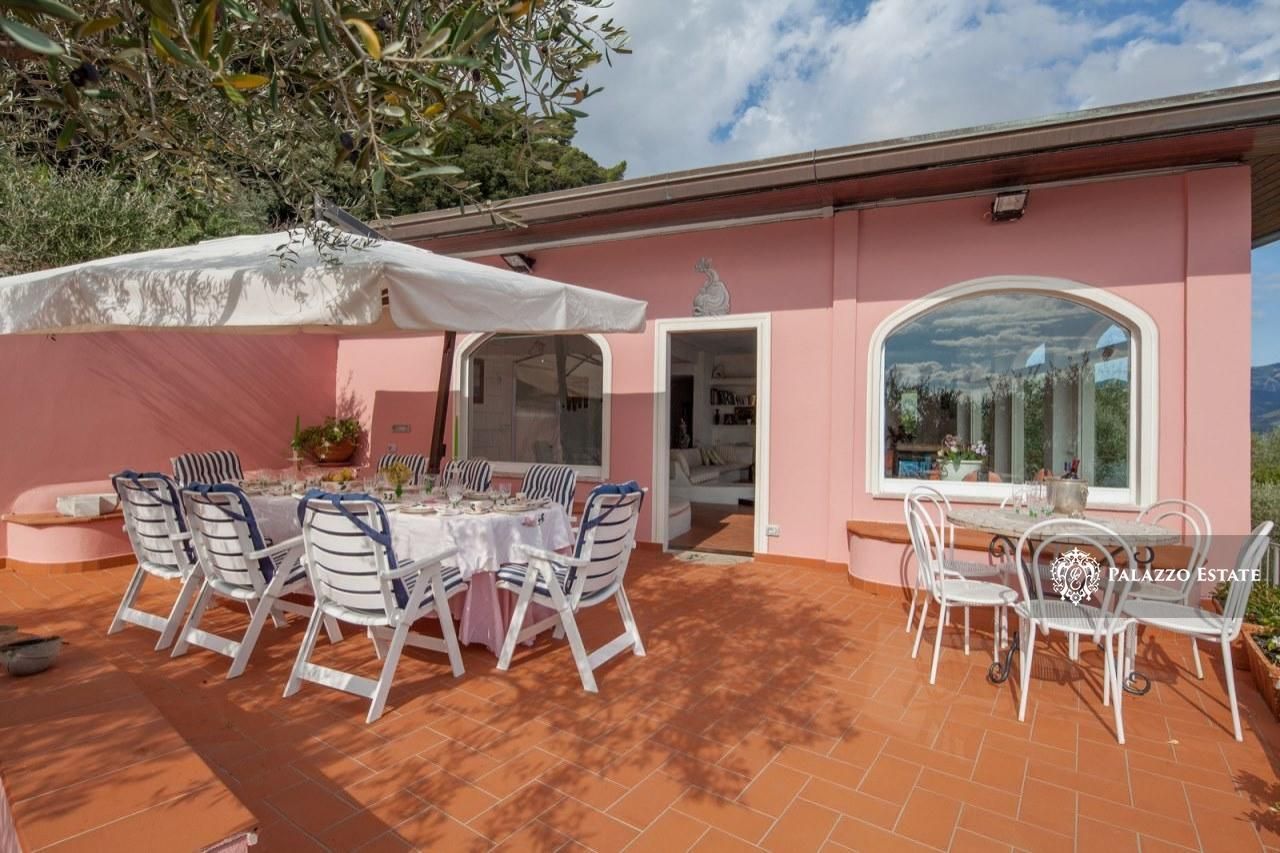 Вилла в Амелье, Италия, 200 м2 фото 5