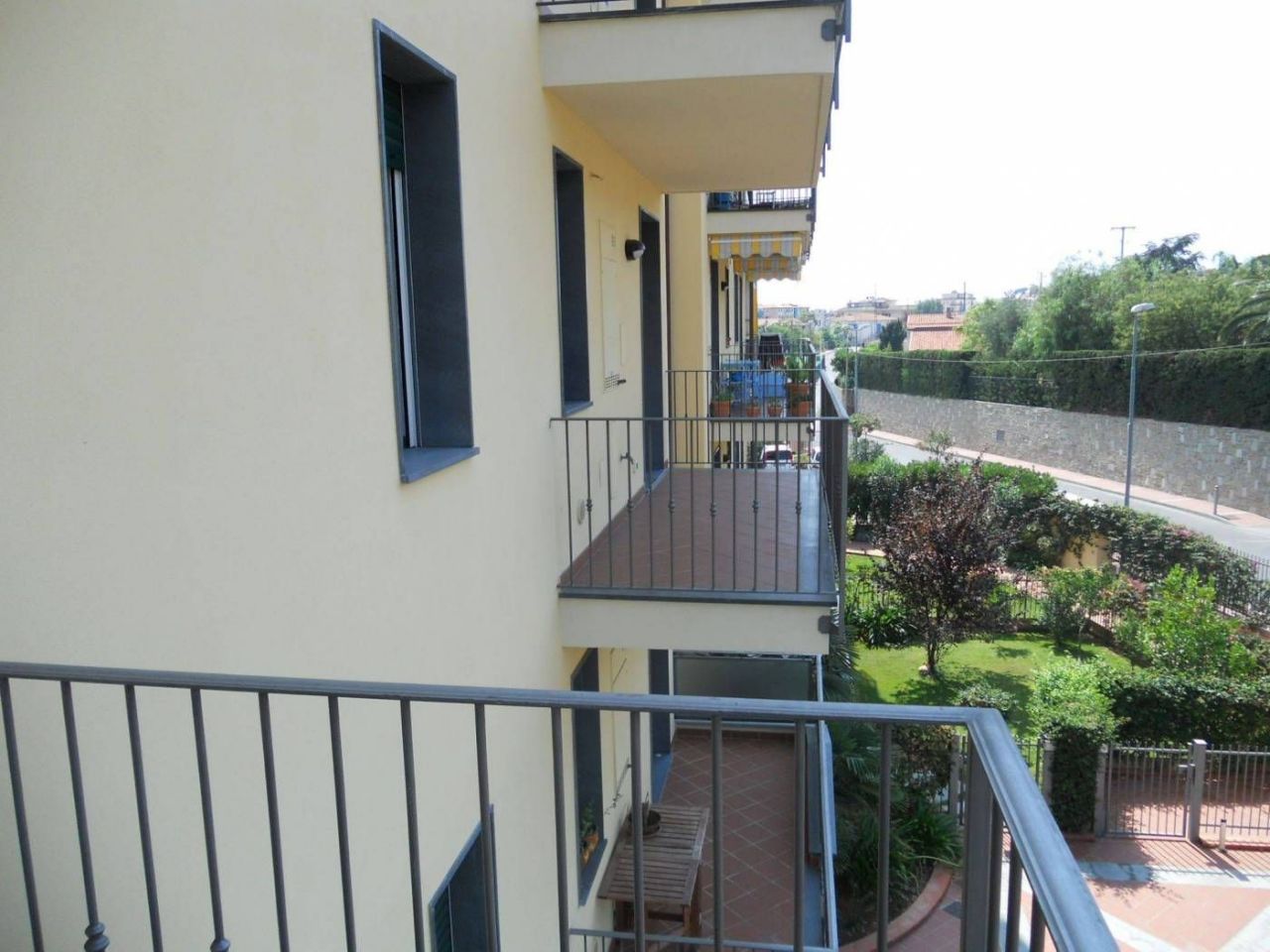 Квартира в Арма ди Таджа, Италия, 90 м2 фото 1
