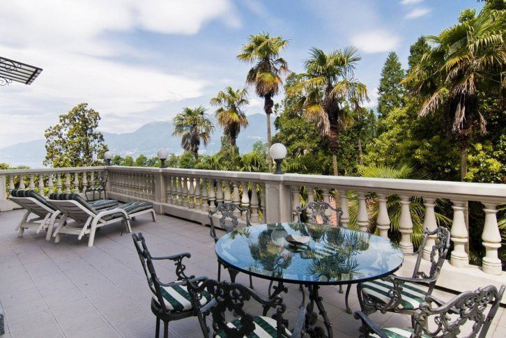 Дом в Луино, Италия, 800 м2 фото 5