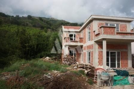 Дом в Тивате, Черногория, 217 м2 фото 2