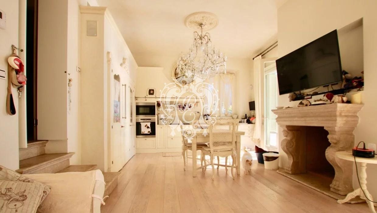Вилла в Дервио, Италия, 300 м2 фото 3