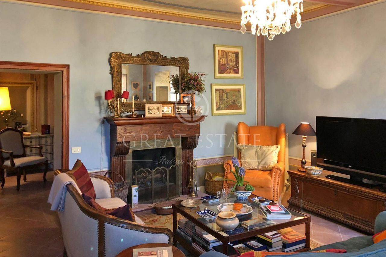 Апартаменты San Casciano dei Bagni, Италия, 242.2 м2 фото 1