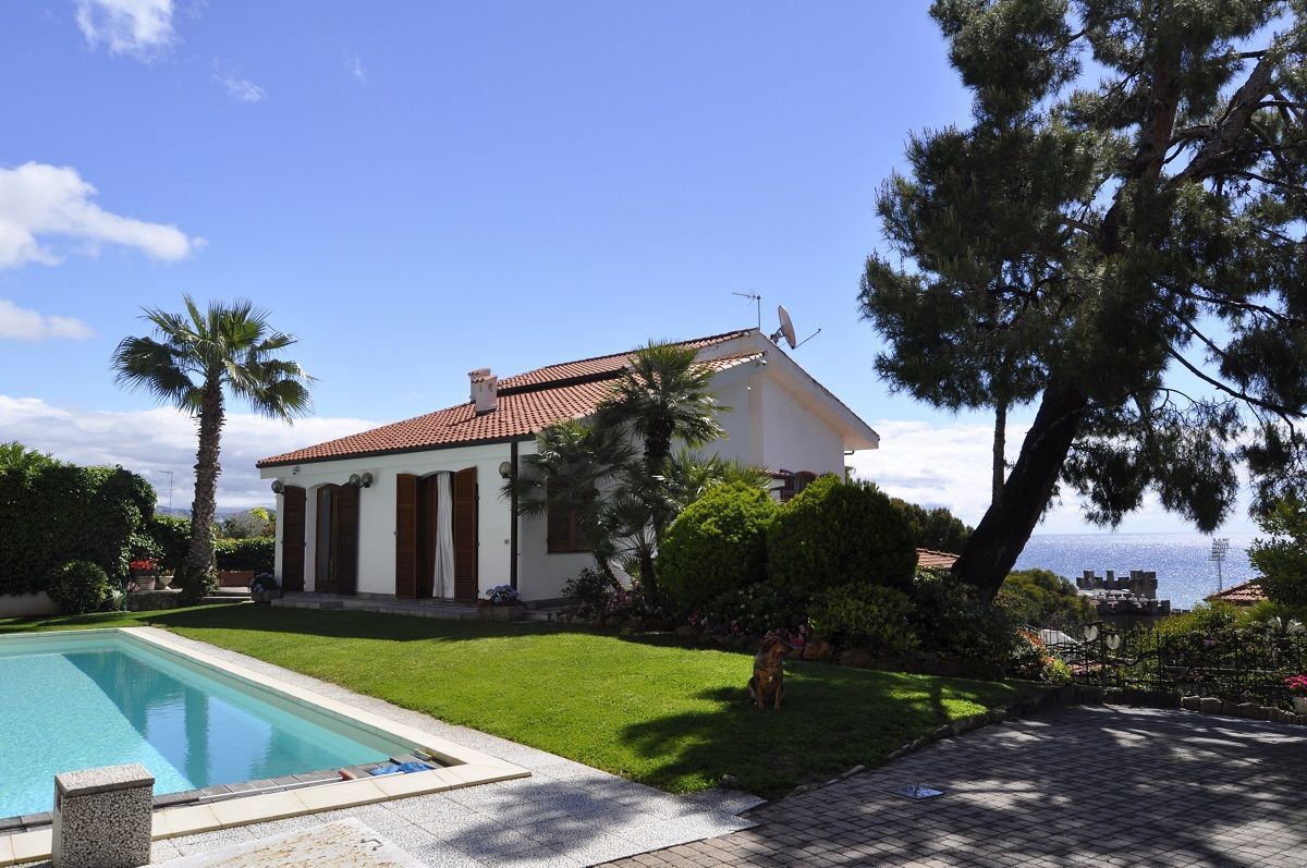 Вилла в Сан-Ремо, Италия, 468 м2 фото 4