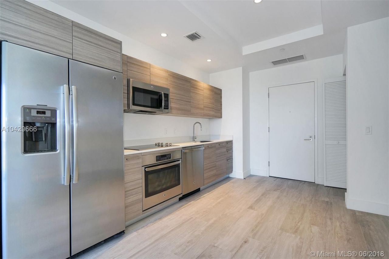 Квартира в Майами, США, 75 м2 фото 3