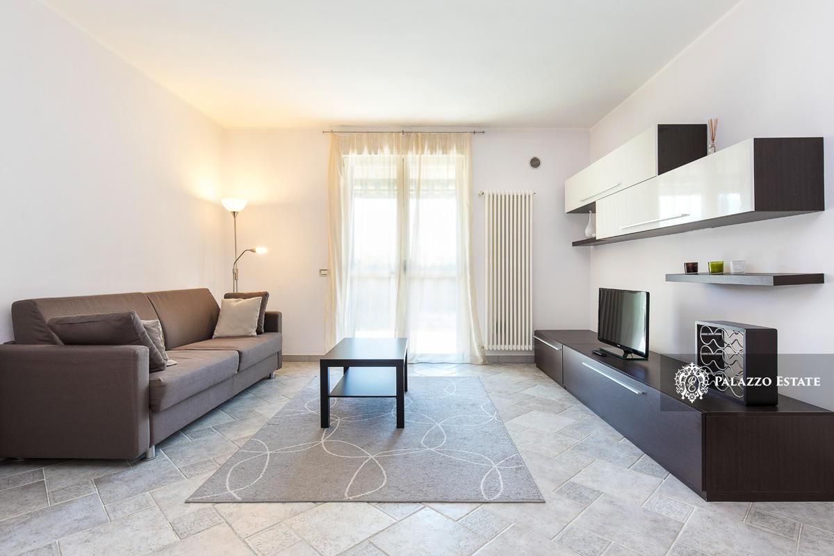 Апартаменты в Грианте, Италия, 83 м2 фото 1