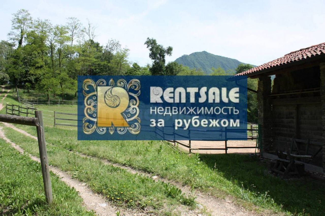 Вилла в Лавено-Момбелло, Италия, 400 м2 фото 3