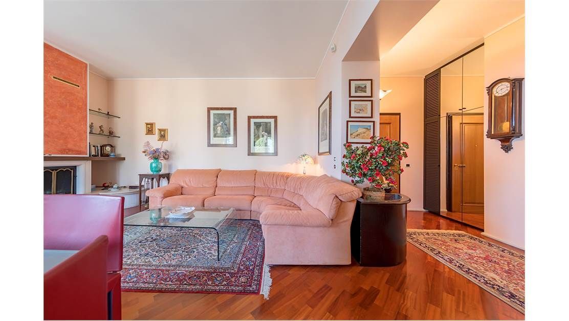 Апартаменты у озера Гарда, Италия, 180 м2 фото 4