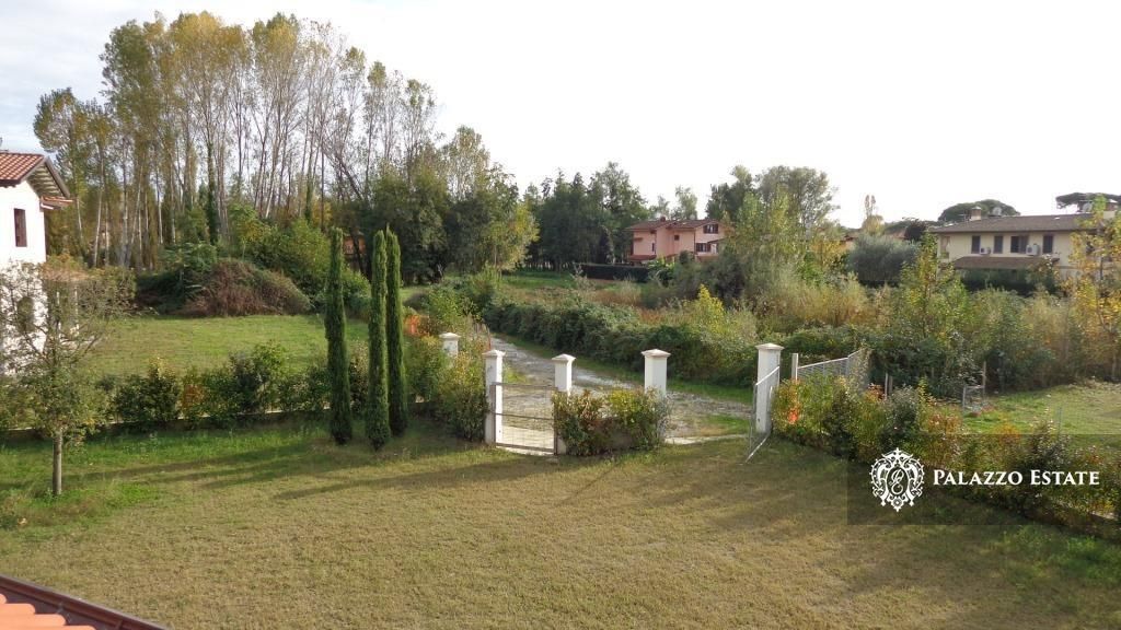 Вилла в Форте деи Марми, Италия, 350 м2 фото 2