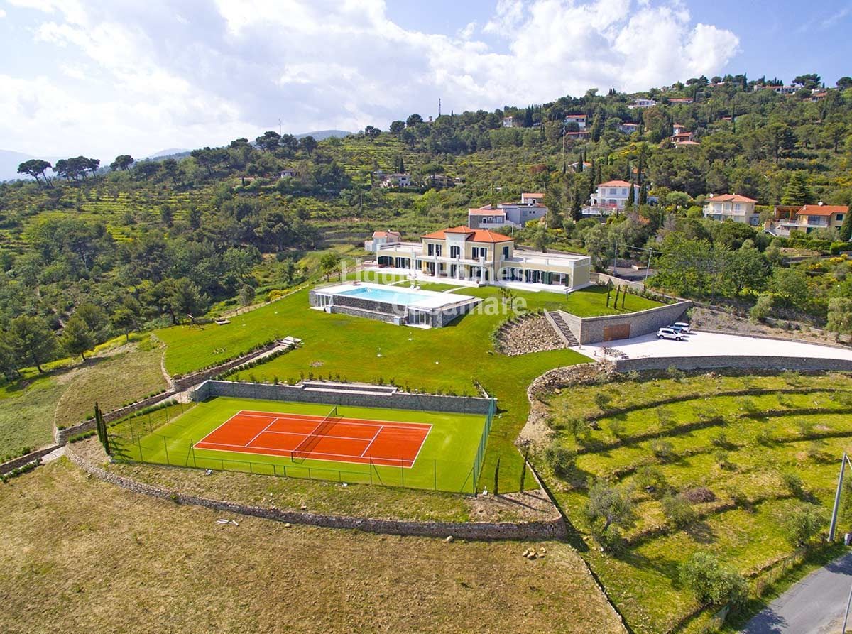 Вилла в Арэгае, Италия, 800 м2 фото 2