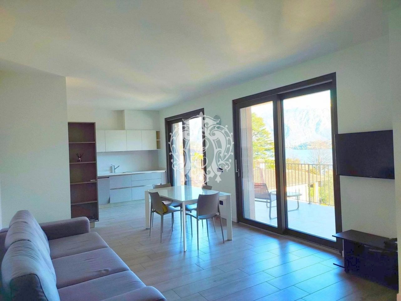 Квартира в Тремеццине, Италия, 110 м2 фото 4