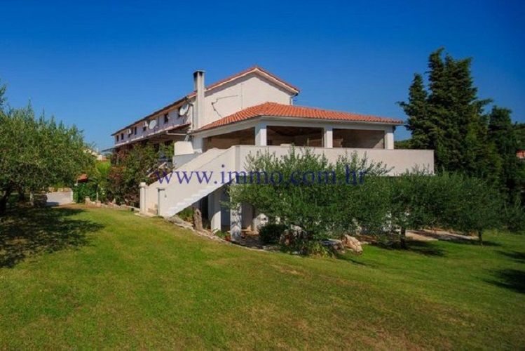 Вилла на Хваре, Хорватия, 850 м2 фото 1