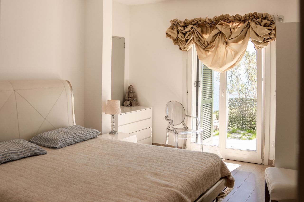 Вилла в Сан-Ремо, Италия, 300 м2 фото 5