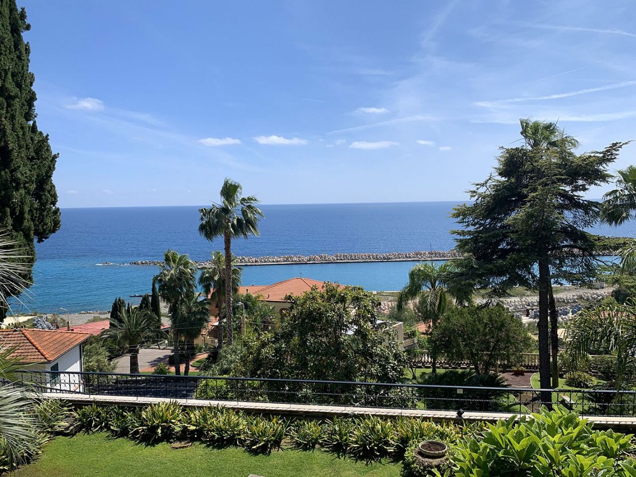 Апартаменты в Оспедалетти, Италия, 80 м2 фото 1