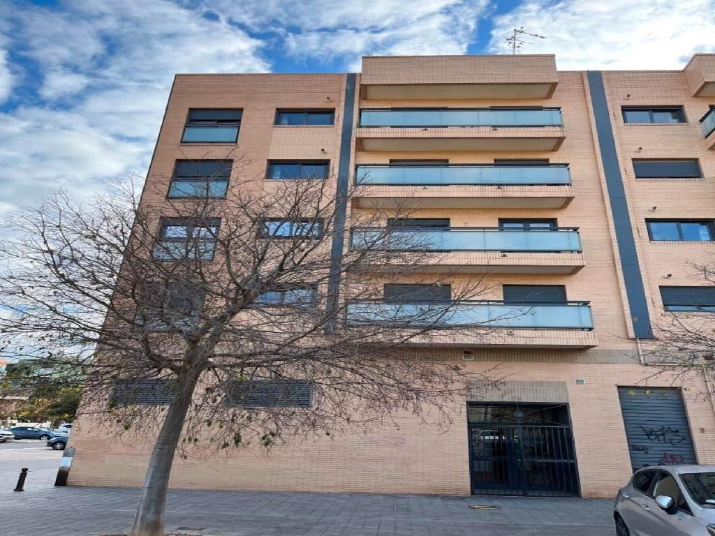 Апартаменты в Валенсии, Испания, 75 м2 фото 1