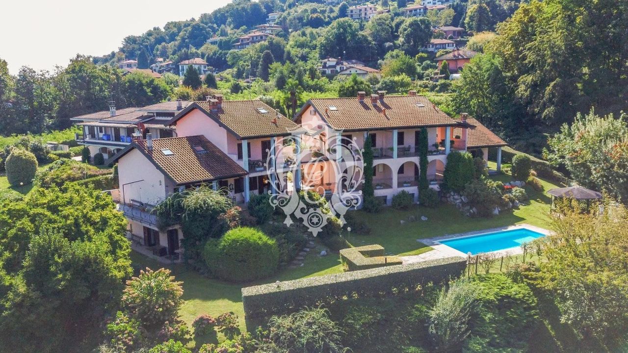 Вилла в Стрезе, Италия, 255 м2 фото 2