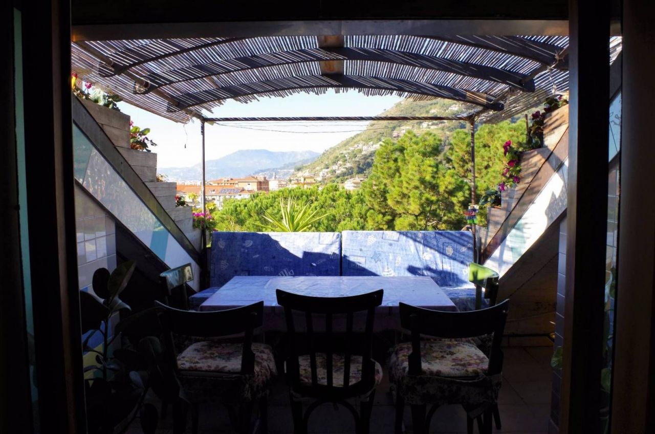 Пентхаус в Валлекрозии, Италия, 85 м2 фото 1