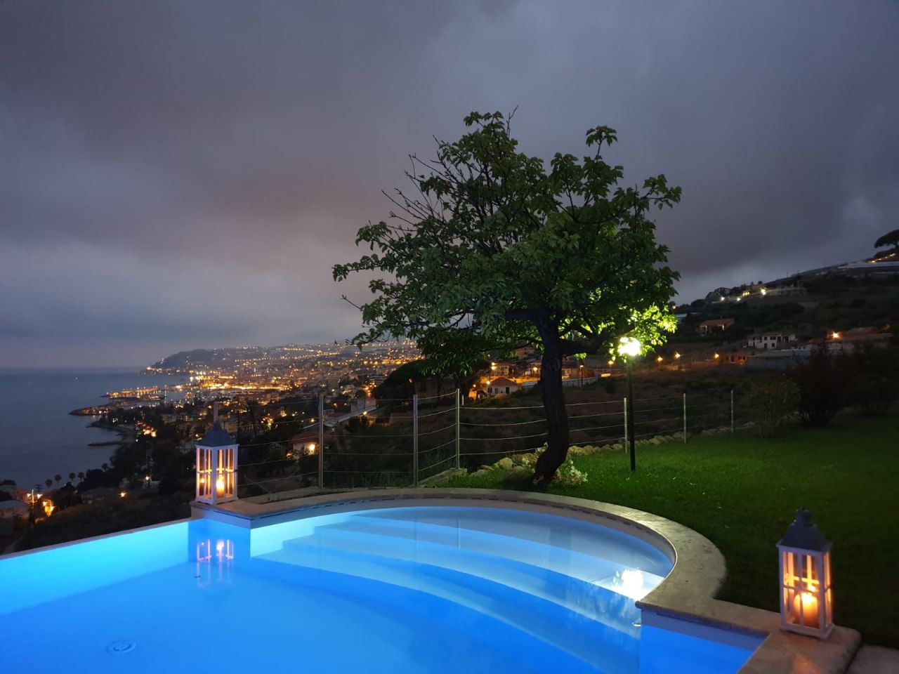 Вилла в Сан-Ремо, Италия, 500 м2 фото 1