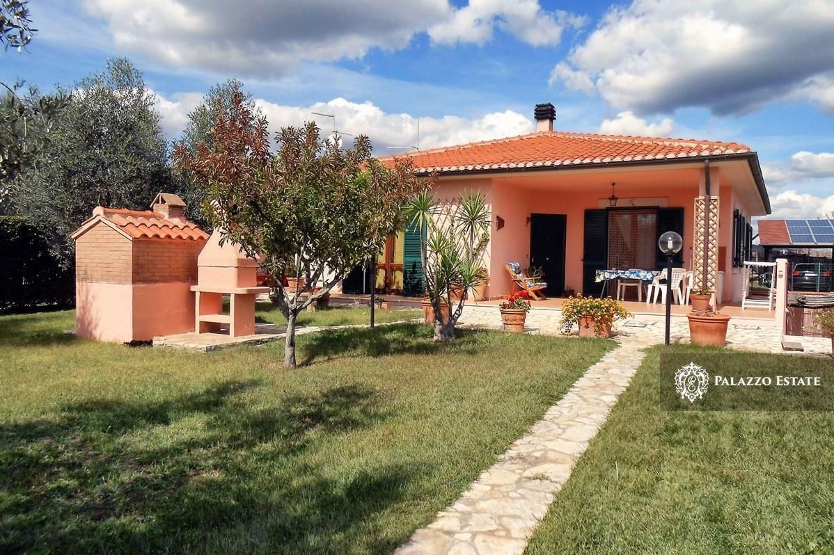 Вилла в Капальбио, Италия, 150 м2 фото 1