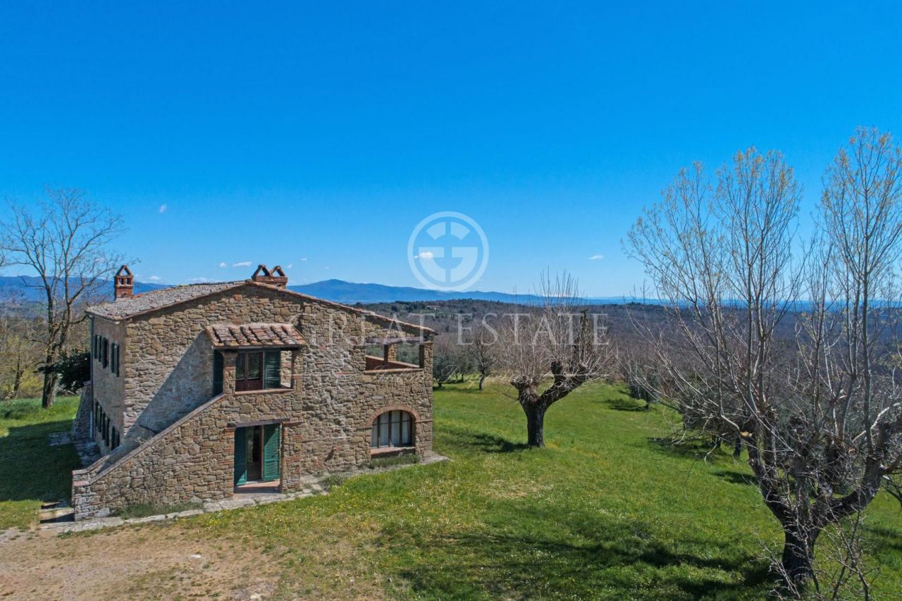 Дом Monte San Savino, Италия, 250 м2 фото 4