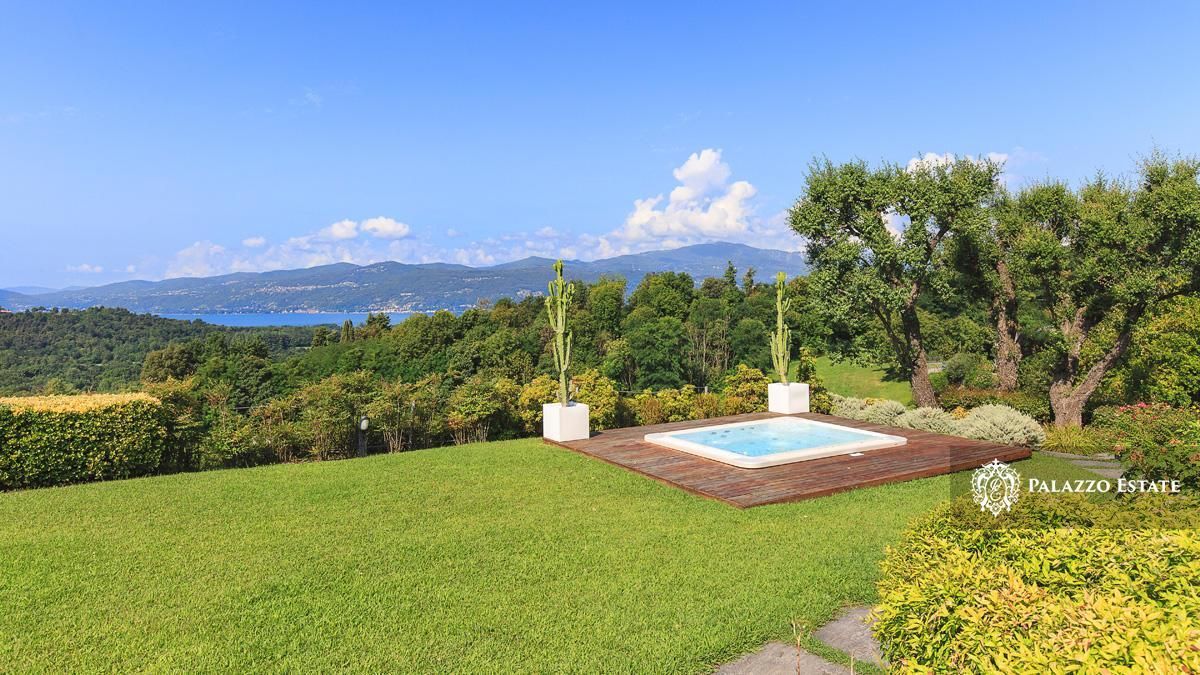 Вилла у озера Маджоре, Италия, 550 м2 фото 3