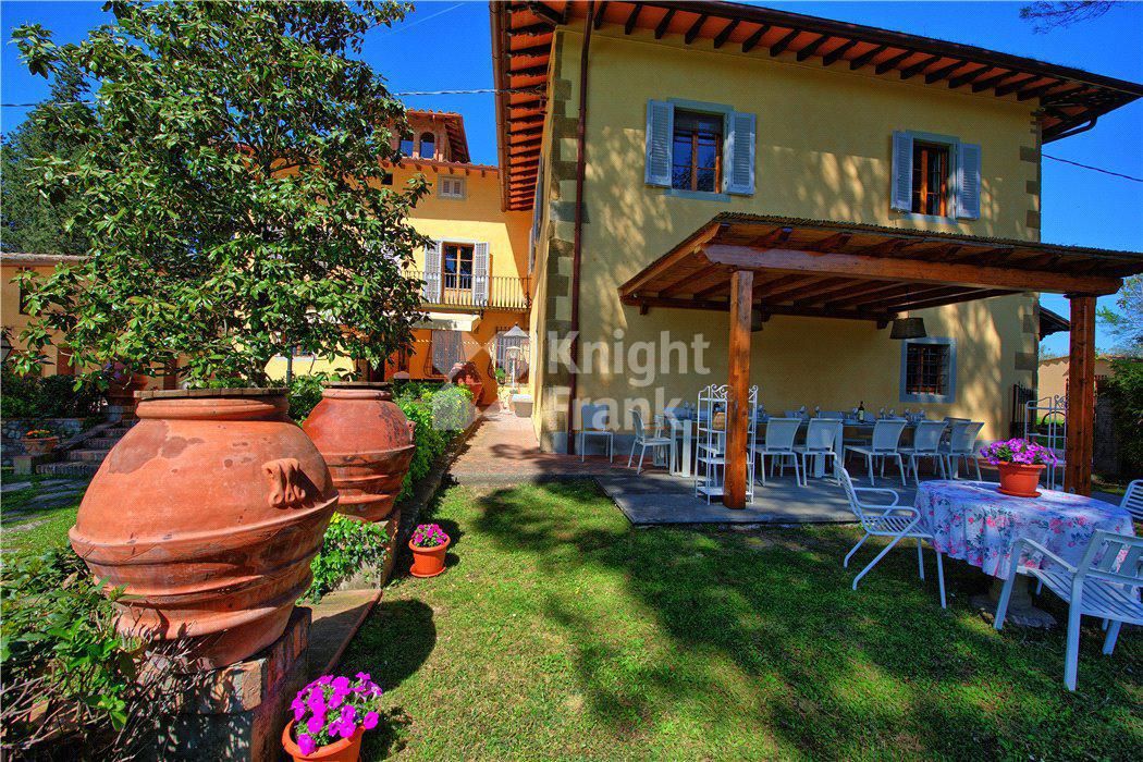 Вилла в Чертальдо, Италия, 400 м2 фото 5