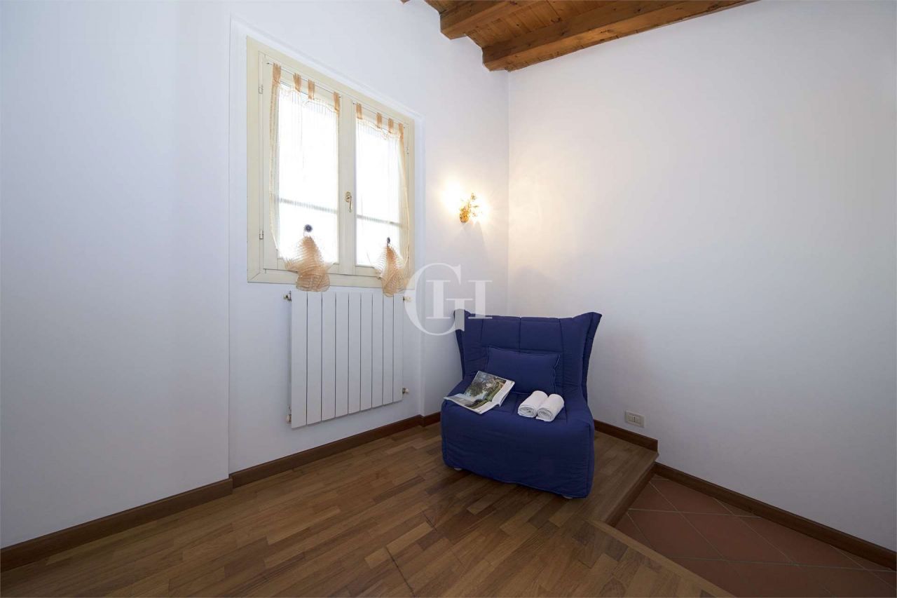 Апартаменты у озера Гарда, Италия, 70 м2 фото 4