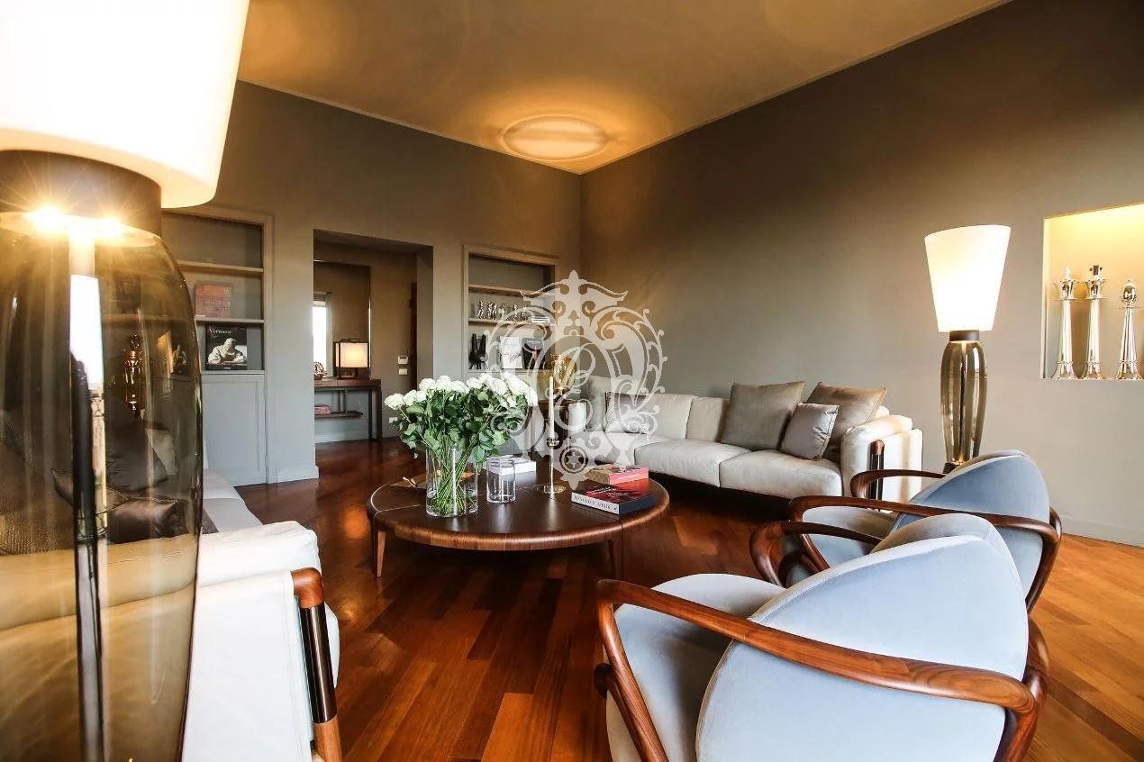 Квартира во Флоренции, Италия, 220 м2 фото 2