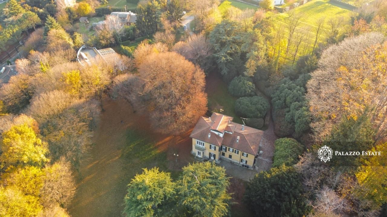 Вилла у озера Комо, Италия, 840 м2 фото 5