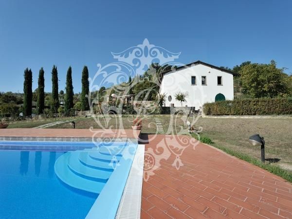 Вилла в Грассине, Италия, 250 м2 фото 2
