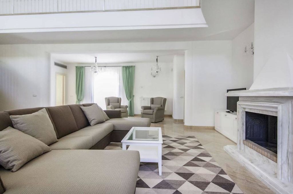 Вилла в Форте деи Марми, Италия, 625 м2 фото 4