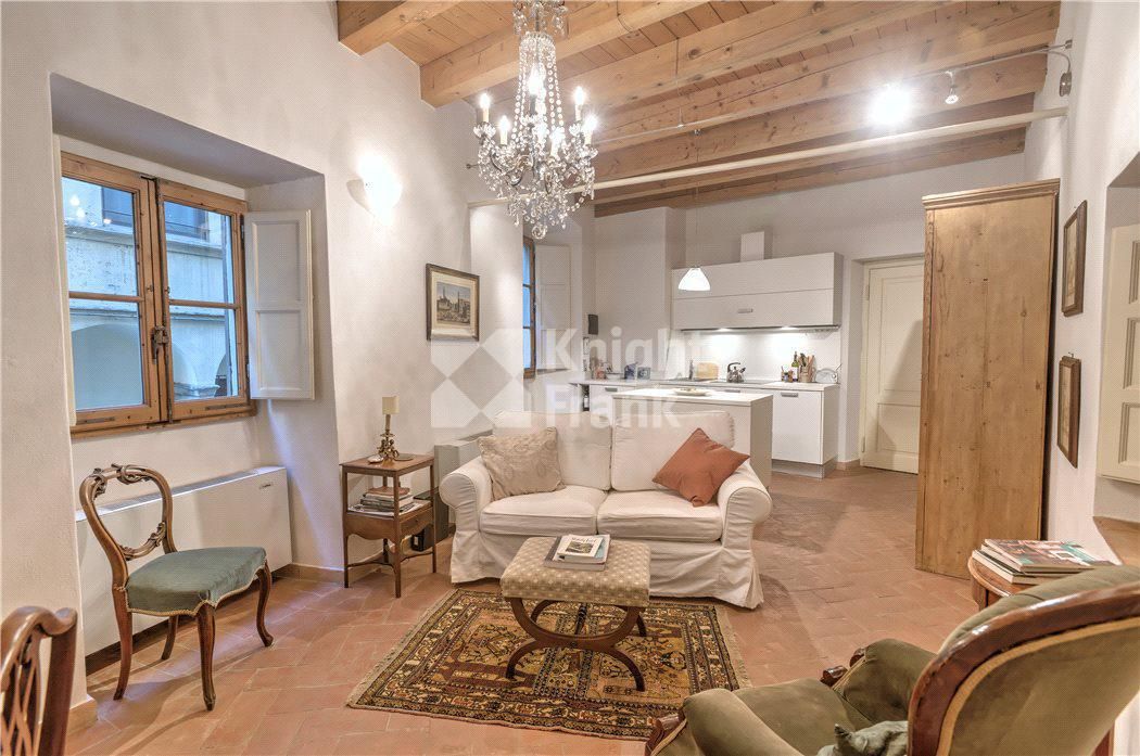 Апартаменты во Флоренции, Италия, 60 м2 фото 2