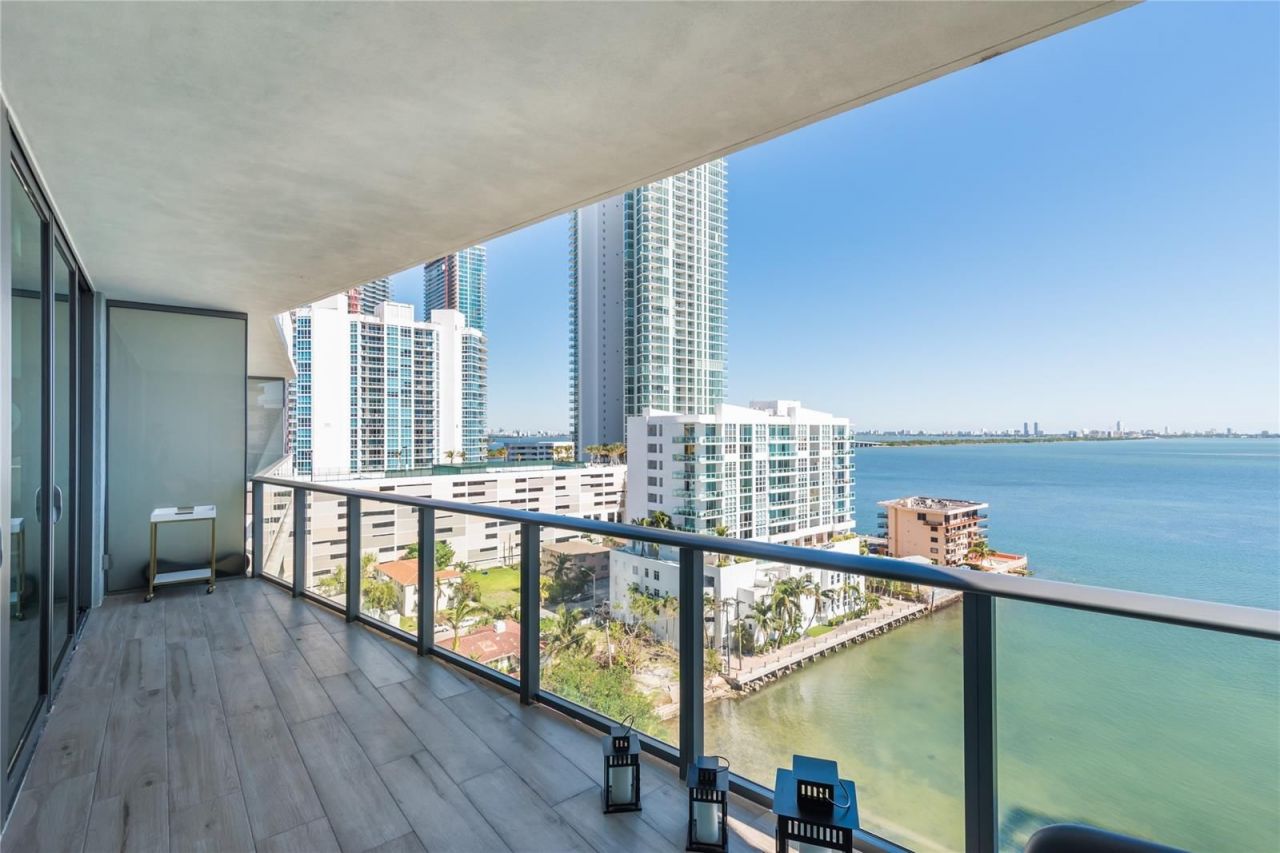 Квартира в Майами, США, 100 м2 фото 3