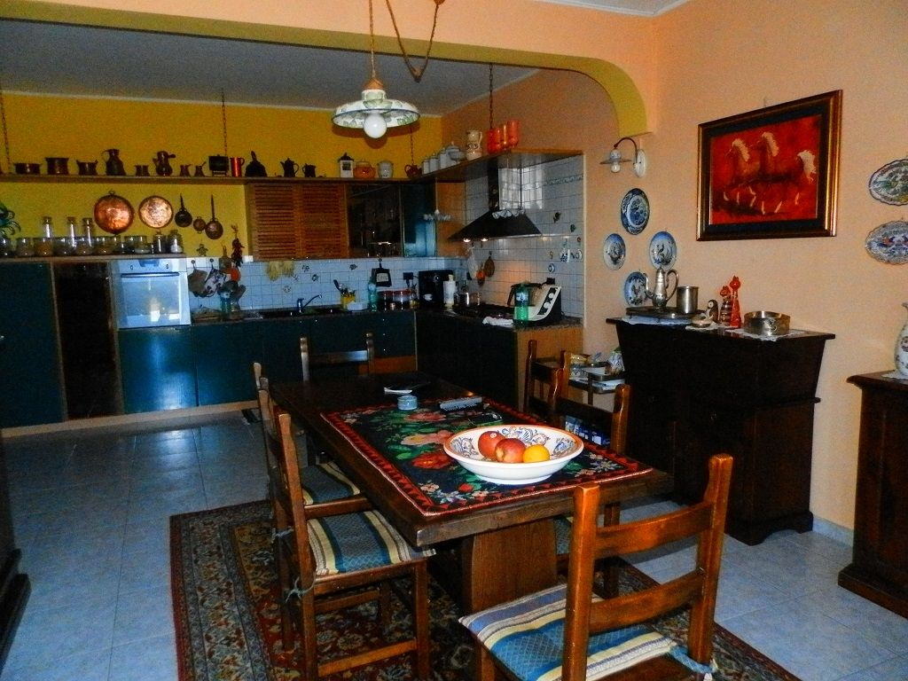 Вилла в Торторето, Италия, 260 м2 фото 5
