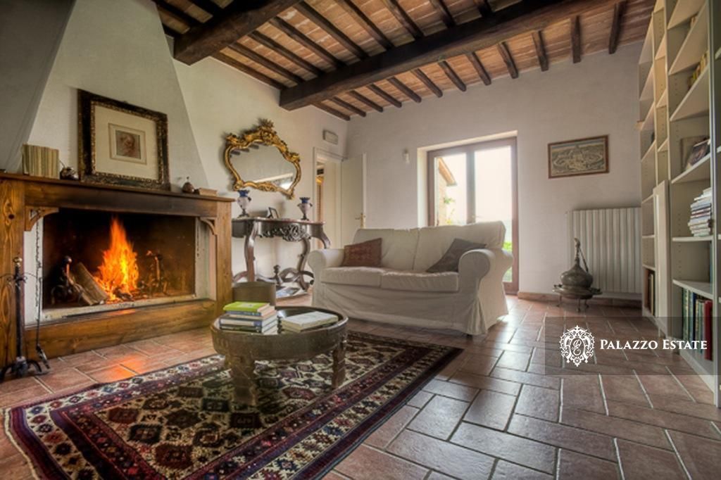 Вилла в Сан-Венанцо, Италия, 300 м2 фото 3