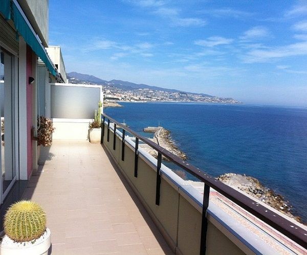 Пентхаус в Оспедалетти, Италия, 130 м2 фото 1