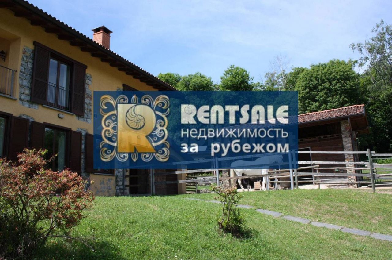 Вилла в Лавено-Момбелло, Италия, 400 м2 фото 2