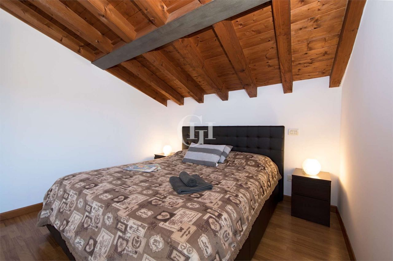 Апартаменты у озера Гарда, Италия, 70 м2 фото 5